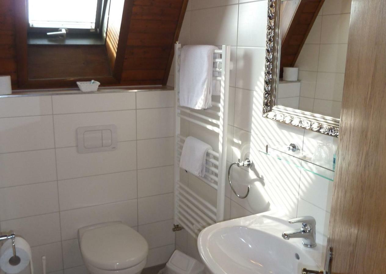 Gasthof Adler Guettingen Guttingen Esterno foto